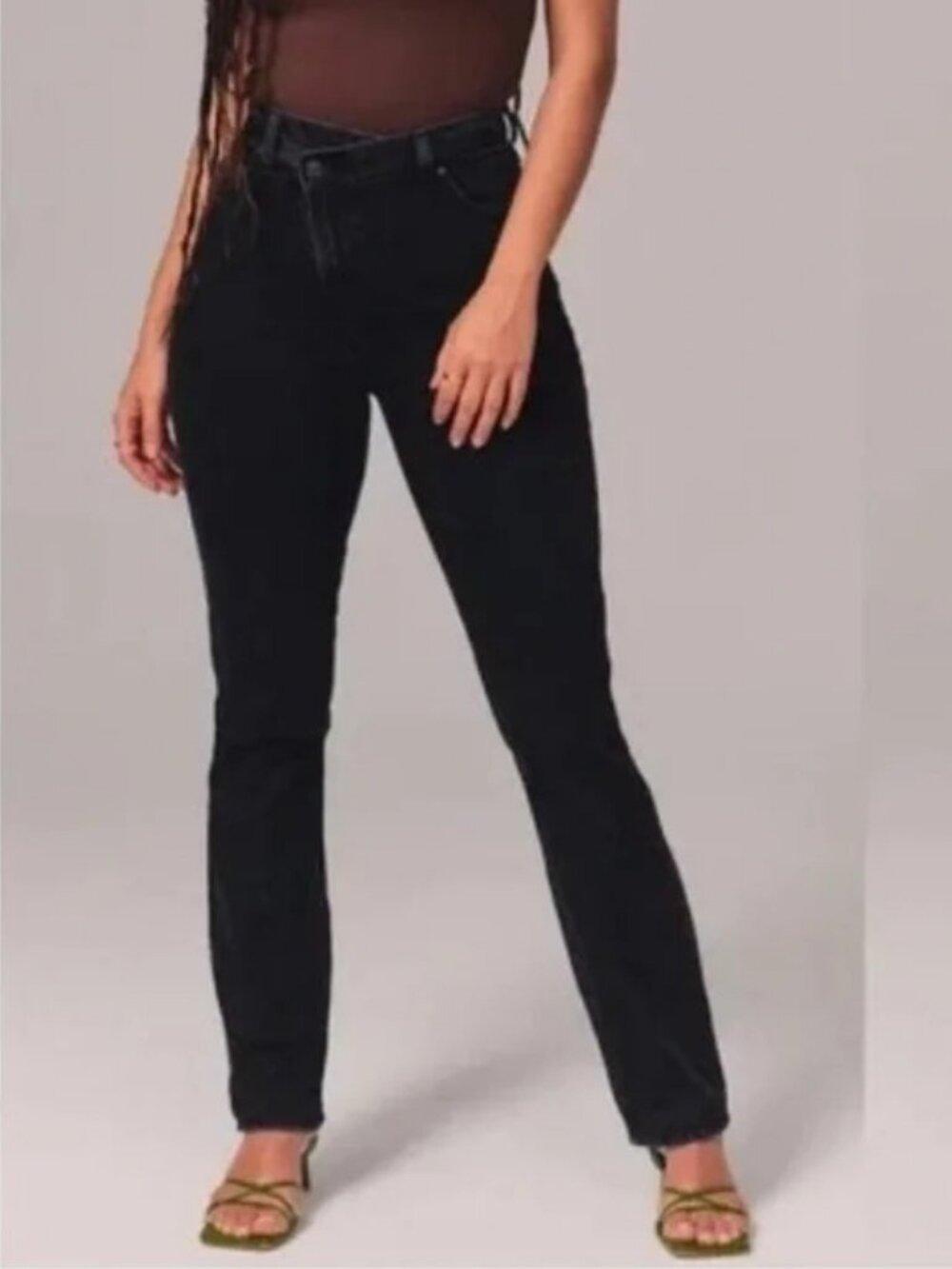 Abercrombie Criss-Cross Ultra High Rise 90s Slim Straight Jean